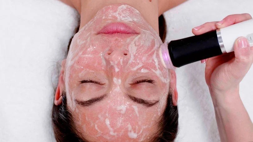 Oxygeneo Facial