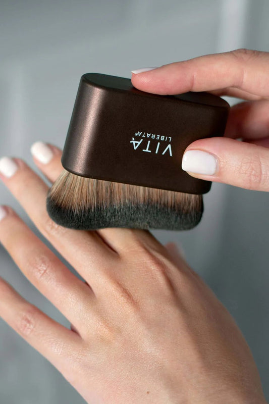 BODY TANNING BRUSH